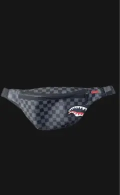 SPRAYGROUND シャーク チェック柄 ボディバッグ 確実正規品 - メルカリ