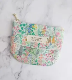 ハンドメイド✩*˚ ポケットティッシュポーチ【ファインディングラビット】ラウンド