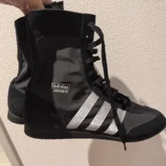 2025年最新】シルバー スニーカー adidasの人気アイテム - メルカリ