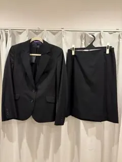 13号 リクルートスーツ（ジャケット＋スカート）