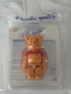 ベアブリックBE@RBRICK フロッキー くまのプーさん 100%のサムネイル