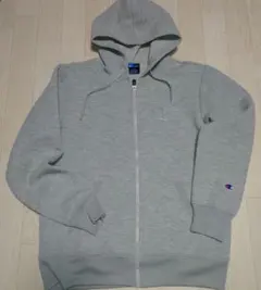 チャンピオン　ジップアップパーカー　L 薄手