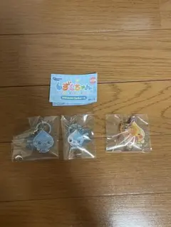 しずくちゃん アクリルめじるしチャーム　3セット