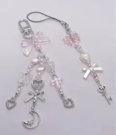 ビーズキーホルダー 韓国 y2k ピンク ハート コレクトブック　チャーム