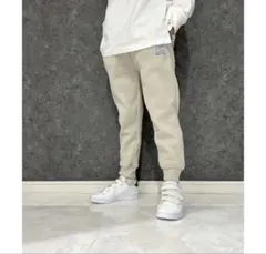 【新品】ZI-ON裏起毛 スウェットジョガーパンツ ベージュ150