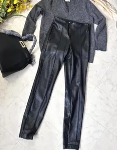 ZARA ザラ フェイクレザー パンツ スキニー ストレッチ レギンス
