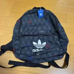 adidas アディダスオリジナル　リュック