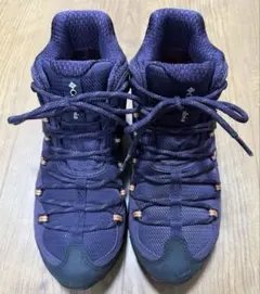 Item thumbnail for item 92a0a5db-18f0-4214-953c-1fb85a6a9330