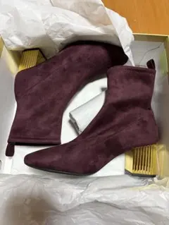 MICHAEL KORS 新品ブーツ　サイズ7M