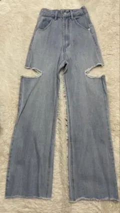 Chico サイドスリットダメージデニムパンツ