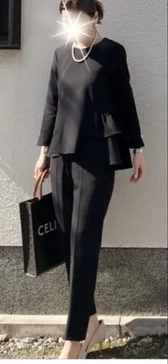 Maison Dolce フリルブラックパンツスーツ 入学式、オケージョン