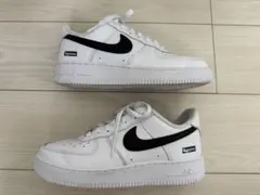 Supreme × Nike Air Force 1 Low ホワイト×ブラック