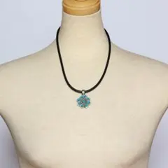 ビンテージ　ターコイズ風フラワーモチーフネックレス　レトロ
