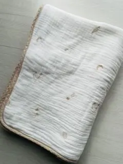 Item thumbnail for item 09343185-9aaf-4e24-9736-405041835dc9