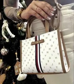 TOMMY HILFIGER ハンドバッグ