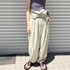 美品　KBF コクーンWIDEジャンプスーツのサムネイル