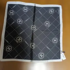 CHANEL ノベルティ スカーフ ブラックのサムネイル