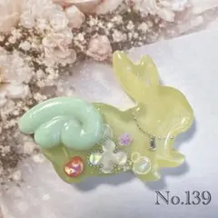 レジン ヘアゴム うさぎちゃん No.142 - メルカリ