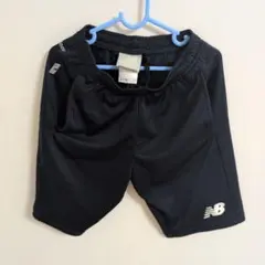 new balance 紺ハーフパンツ 1800円