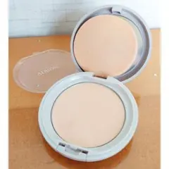 スタジオ タフウェア ソリッド ファンデーション 010