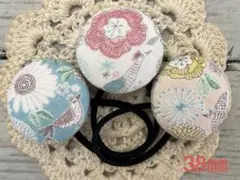 超お買い得♡リバティとインド刺繍 大きめくるみボタン(38ミリ) 豪華3