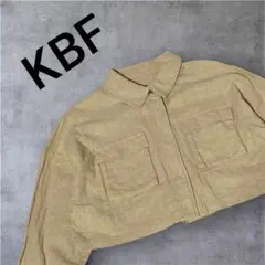 KBF ベージュ クロップド　ジャケット　ショート丈