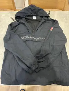Champion ブラック ナイロンジャケット フード付き