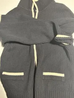 ZARA ダークグレー カーディガン