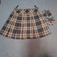 チェック柄プリーツスカートとリボンセット