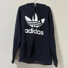 adidas ネイビー フード付きパーカー