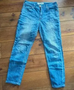 Item thumbnail for item 7632b3b4-7cab-43df-87af-5bc08d78a835