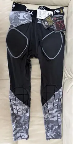 Item thumbnail for item 24383373-14e1-4540-8767-35a9a63095f8