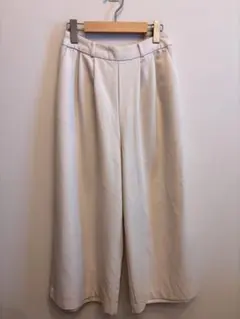 INGNI クリーム色 ワイドパンツ ゴムウエスト