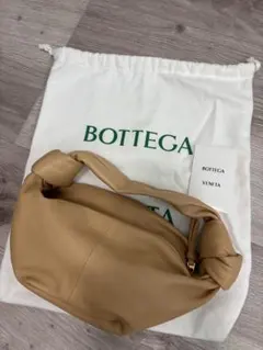 bottega veneta ダブルノット アーモンド - メルカリ