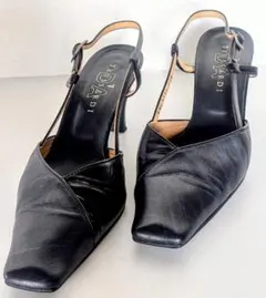 TRUSSARDI トラサルディ レザーパンプス ブラックのサムネイル