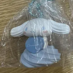 サンリオ　ホイップクリームマスコット　シナモロール