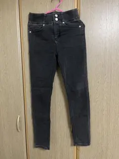 ブラック スキニーデニム Mサイズ