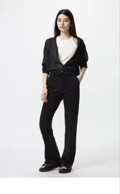 UNIQLO スリムフレアトラウザージーンズ　M