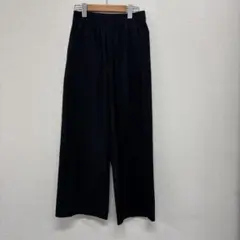 アンフィーロ ワイドパンツ　接触冷感　パンツ　Mサイズ　色はブラック
