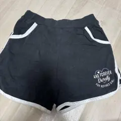 部屋着　ショートパンツ