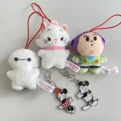 【24日まで限定出品】バズ・ライトイヤー マリー ベイマック キーホルダーセット