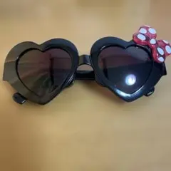 ミニーマウス ハート型サングラス ディズニー