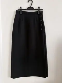 EMPORIO ARMANIタイトスカート　ブラック　23区　自由区のサムネイル
