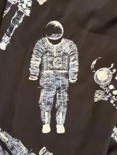 CHANEL 宇宙飛行士柄 ロングスカートのサムネイル