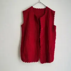赤いニットベスト スカラップエッジ ベスト レディース