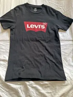 Levi's 黒 Tシャツ S