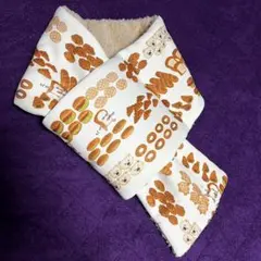 グラニフ　パンどろぼう マフラー