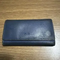 FURLA ネイビー レザー キーケース
