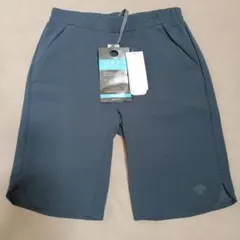 新品タグ付き　DESCENTE　ストレッチUVカットショートパンツ　Lのサムネイル
