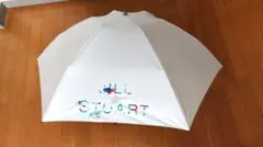 ジルスチュアート ホワイト 晴雨兼用傘 日傘 折りたたみ 使用感あり 一部汚れのサムネイル